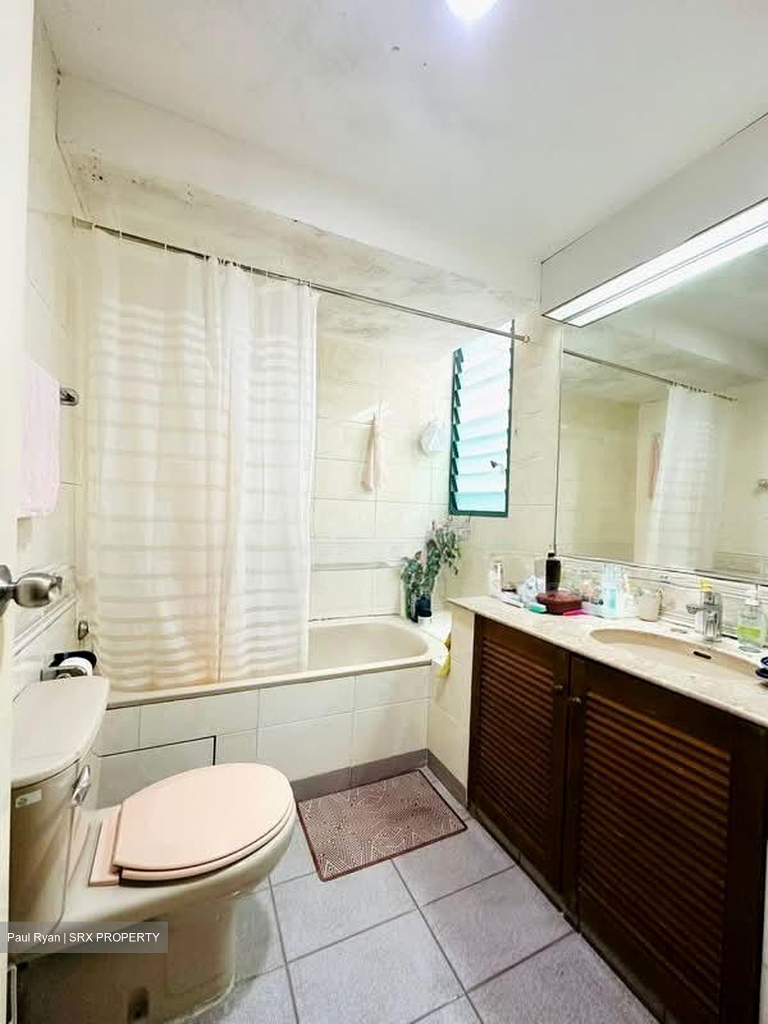 Gold Coast Condo (D5), Condominium #554243481
